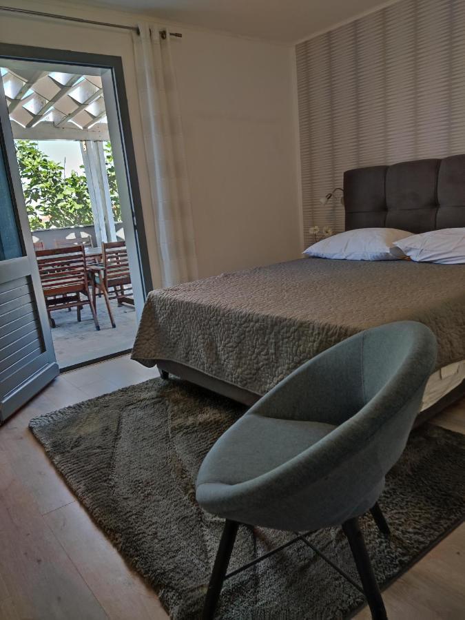 Apartments Lanterna Ražanac Eksteriør billede