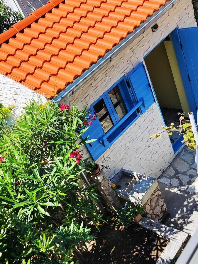 Apartments Lanterna Ražanac Eksteriør billede